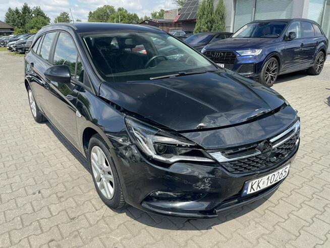 Opel Astra Klimatronik Czujniki park. Tempomat