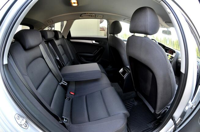 Audi A4 2.0TDI Lift Klimatronik Navi Alufelgi Parktronik