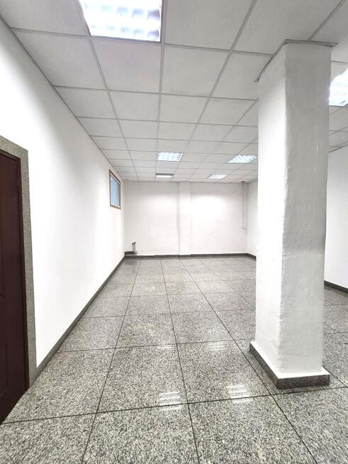 Lokal na magazyn / produkcję - 898m2 - Łódź