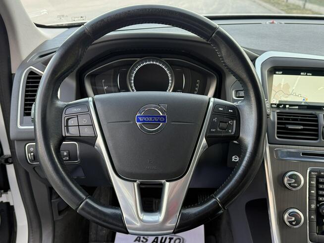 Volvo XC 60 2,0D4 190KM Momentum/Navi/Alu/Skóra/LedY/Xenon/Serwis/