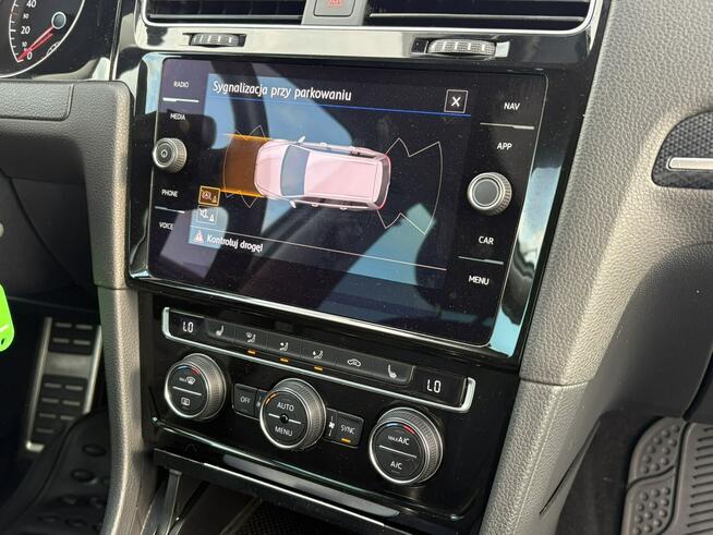 Volkswagen Golf Variant Serwisowany * Oryg. Przebieg * Navi * Klimatyzacja dwustr. * Podg. Fot