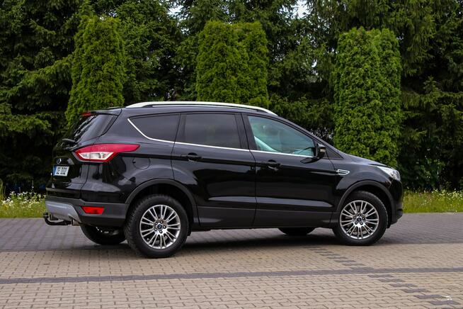 Ford Kuga 140KM Park Assist Nawigacja Pół Skóry Podgrzewane Fotele TITANIUM Pdc