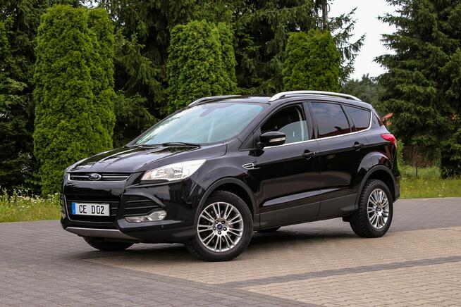 Ford Kuga 140KM Park Assist Nawigacja Pół Skóry Podgrzewane Fotele TITANIUM Pdc