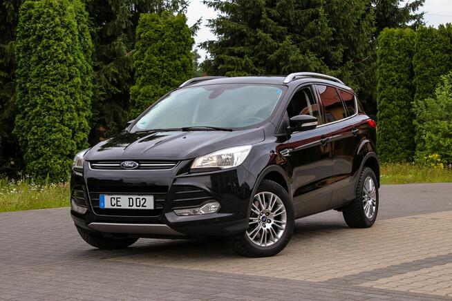 Ford Kuga 140KM Park Assist Nawigacja Pół Skóry Podgrzewane Fotele TITANIUM Pdc