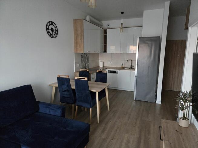 Zadbane mieszkanie 2 pok, ul.Wichrowa – balkon, garaż i siło