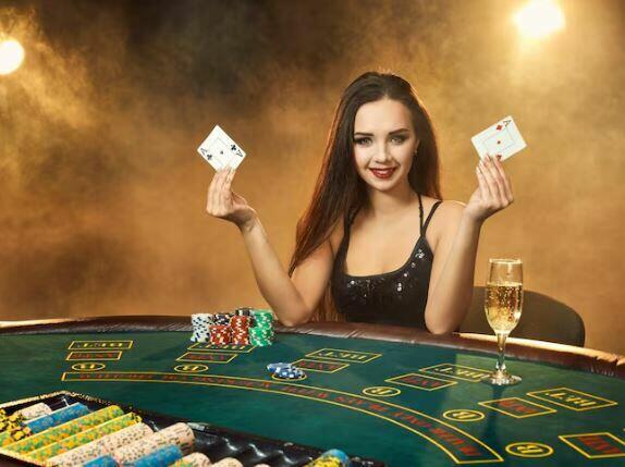 Szukamy hostess do obsługi eventów w kasynach