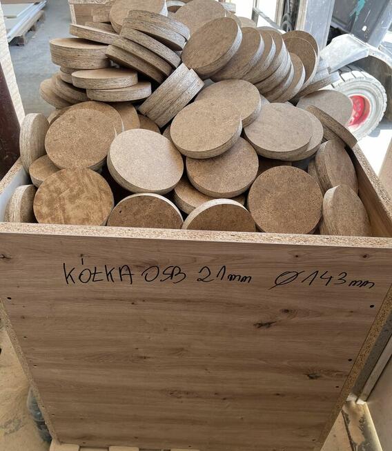 koła z płyty OSB mikronasyp 21mm ; średnica 143mm