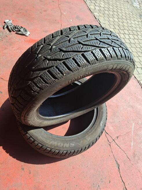 Opony 215/55/18 r Kormoran snow 99v bieżnik ok 7 mm rok 2022