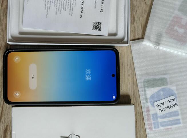 Samsung Galaxy A56 8 GB / 256 GB 5G+Etui+Folia+Ładowarka