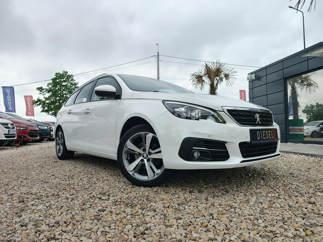 Peugeot 308 SW 1.5 HDI 130 PS Biała Perła Mega Stan Serwis Automat