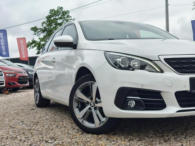 Peugeot 308 SW 1.5 HDI 130 PS Biała Perła Mega Stan Serwis Automat