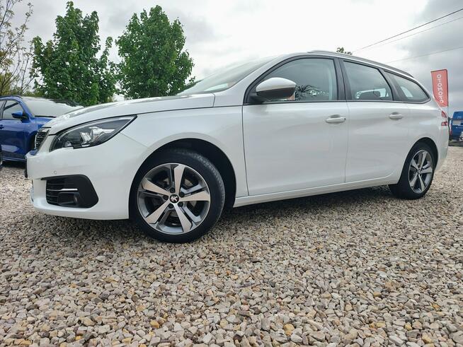 Peugeot 308 SW 1.5 HDI 130 PS Biała Perła Mega Stan Serwis Automat