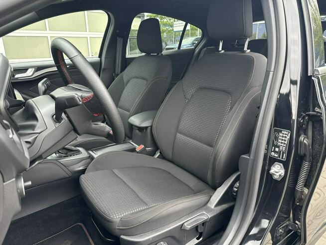 Ford Focus ST-Line X 1.0 EcoBoost mHEV 155 KM