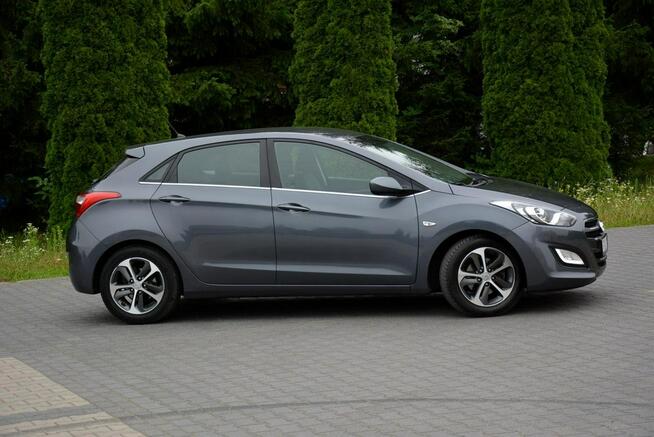 Hyundai i30 Lift 102 przebieg Duża Navi Kamera Ledy Parktronic aso