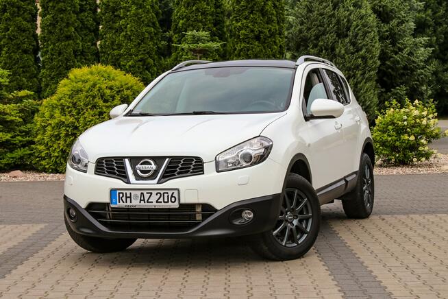 Nissan Qashqai 150KM Navi Skóry Panorama BOSE Podgrzewane Fotele Kamera Ksenon