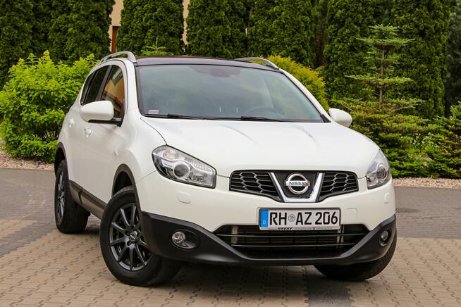 Nissan Qashqai 150KM Navi Skóry Panorama BOSE Podgrzewane Fotele Kamera Ksenon