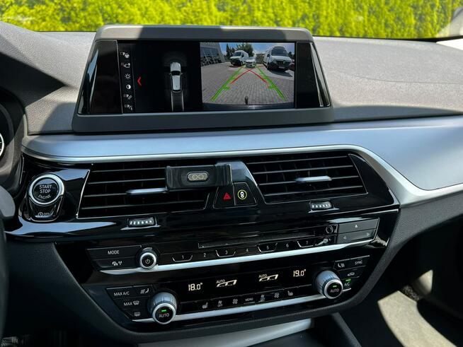 BMW 520 2.0d 190 Automat Kamera Hak