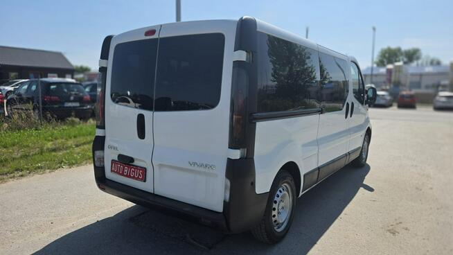 Opel Vivaro 9 Osobowy Long Klima