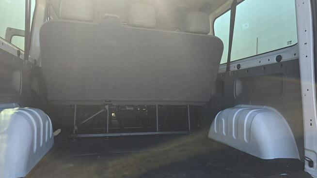 Opel Vivaro 9 Osobowy Long Klima
