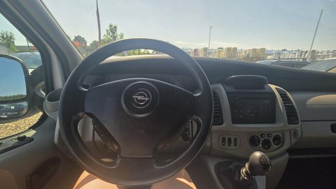 Opel Vivaro 9 Osobowy Long Klima