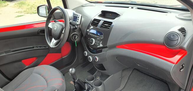 Chevrolet Spark Klimatronik/Czujniki park./2 Komplety kół(na Alufelgach)/ 10 X AirBag