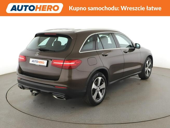 Mercedes GLC 250 FV23 airmatic kamery 360 grzane fotele i kanapa automat navi el fotele