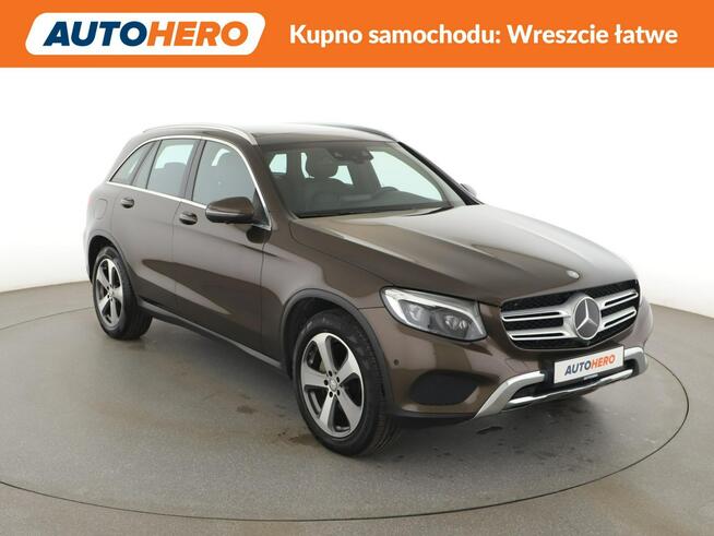 Mercedes GLC 250 FV23 airmatic kamery 360 grzane fotele i kanapa automat navi el fotele