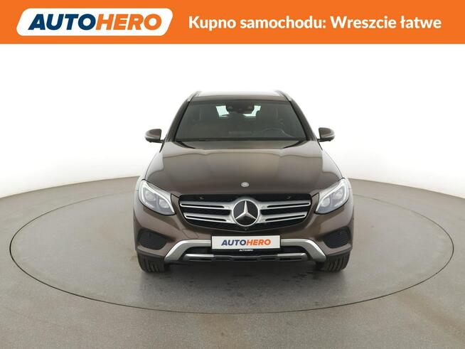 Mercedes GLC 250 FV23 airmatic kamery 360 grzane fotele i kanapa automat navi el fotele