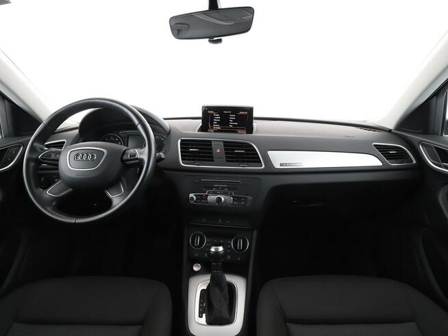 Audi Q3 S-Line 4x4 S-tronic xenon/LED navi czujniki parkowania grzane fotele