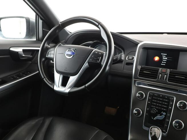 Volvo XC 60 bixenon skóra automat el fotele ambient pełen serwis