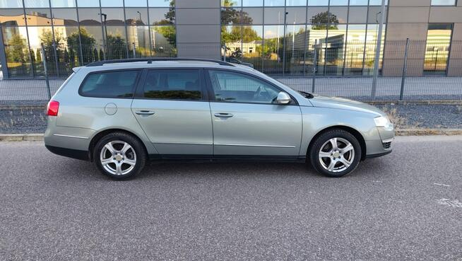 Volkswagen Passat 2.0PB 150KM Tempomat Hak Isofix Nowy Rozrząd Grzane Fotele Czujniki