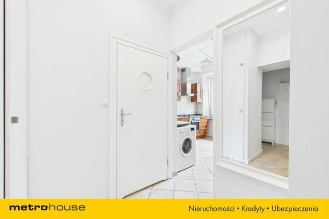 Przestronne mieszkanie w kamienicy na Mokotowie.