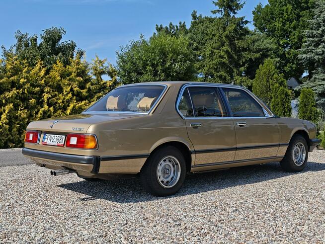 BMW 732