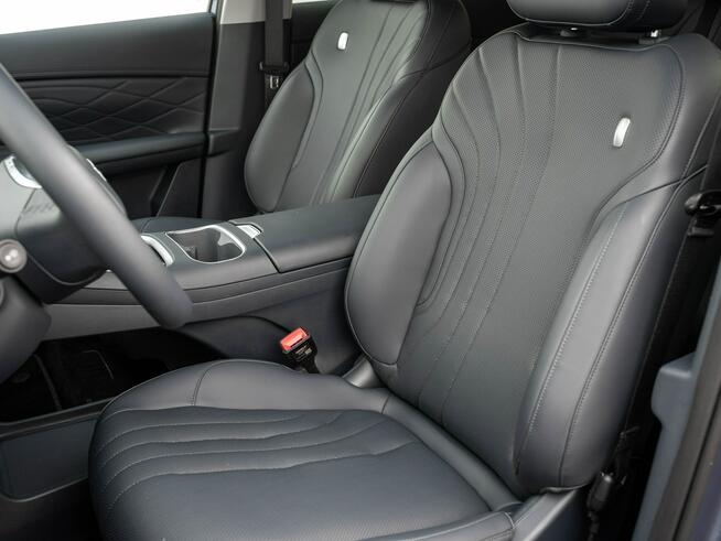Geely Starray EM-i 1.5 PHEV Pro Podgrz.f i kier Elektr.f Skóra LED