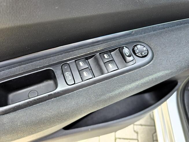 Peugeot 5008 7-os, Automat, Panorama, KlimaTronik, Nawigacja //GWARANCJA//