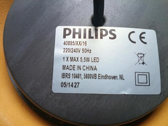 Lampa sufitowa Phillips LED, nieużywana, sprawna.