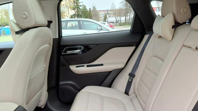 Jaguar F-Pace 2.0 w bogatej wersji Prestige