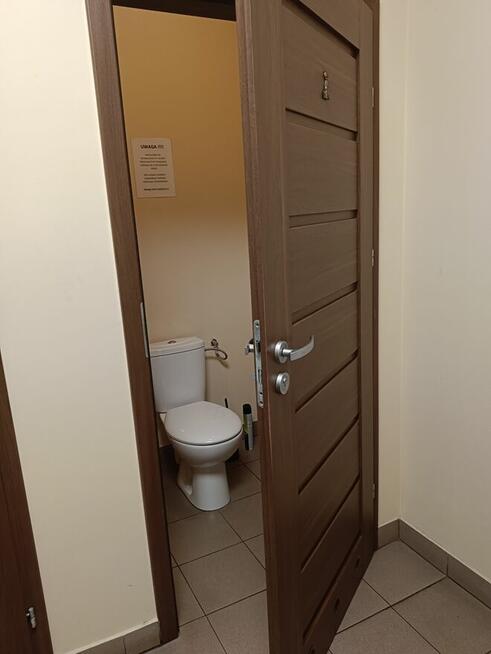Obiekt Magazynowo-Usługowo-Handlowy o pow. łącznej 2551 m² –