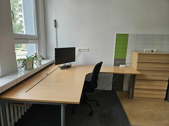 Podnajmę pomieszczenie pod biuro- os. Podwawelskie, Kraków.