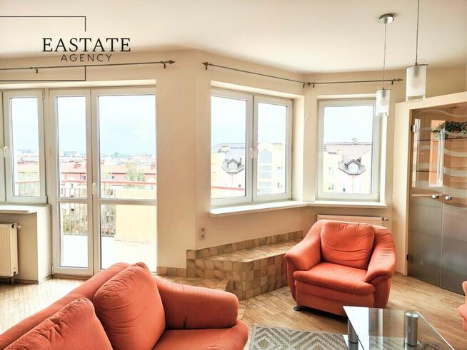 Metro Kabaty | Dwupoziomowy apartament