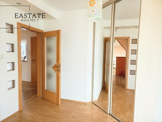 Metro Kabaty | Dwupoziomowy apartament