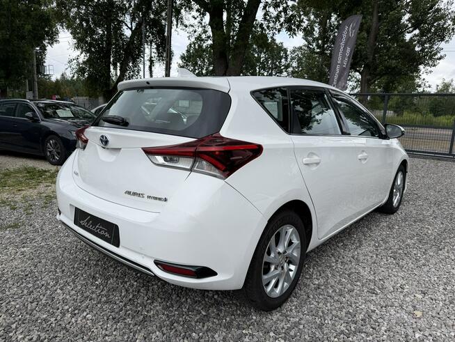 Toyota Auris 1.8 HSD 136KM Serwisowany Kamera Ładny stan