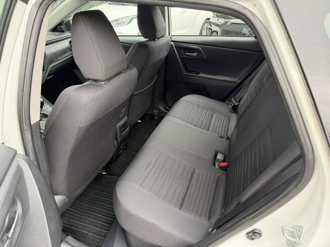 Toyota Auris 1.8 HSD 136KM Serwisowany Kamera Ładny stan