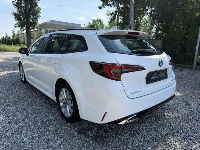 Toyota Corolla 1.8 HSD 140KM Lifting Bezwypadkowy Serwisowany