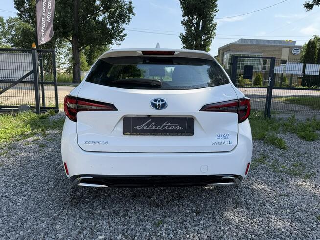 Toyota Corolla 1.8 HSD 140KM Lifting Bezwypadkowy Serwisowany