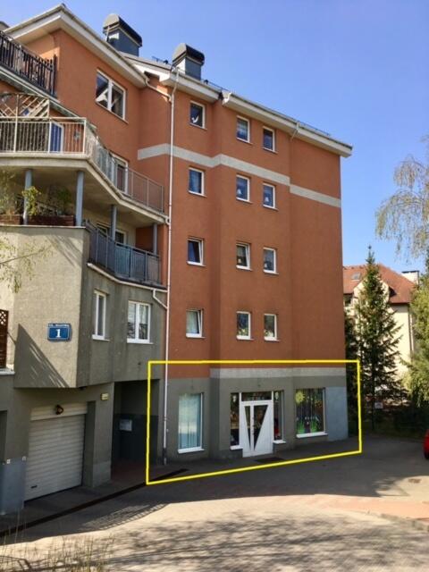 Lokal użytkowy 101m2 +5 piwnic - Gdynia Dąbrowa