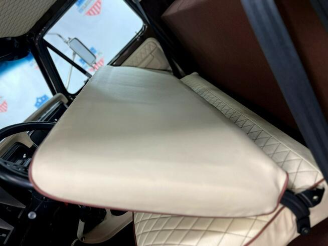 Ford F-250 Ranger XLT 351 V8 4×4 Manual Klasyk po Renowacji