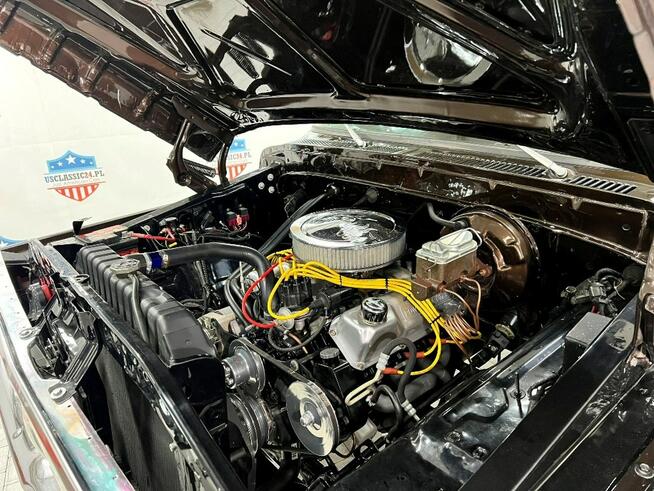 Ford F-250 Ranger XLT 351 V8 4×4 Manual Klasyk po Renowacji