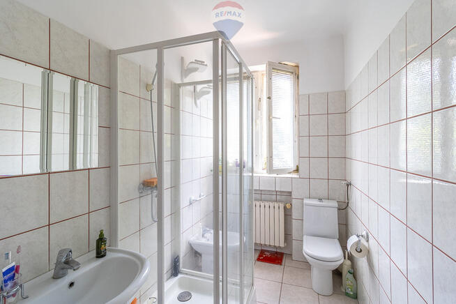 Dom 270 m² na Widzewie | 8 pokoi i duża działka