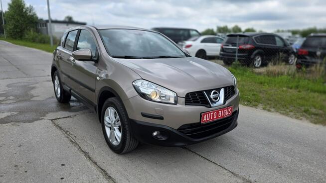 Nissan Qashqai climatronic mały przebieg super stan
